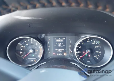 2019 Jeep Compass Latitude 4X4 из США, поврежденный, VIN 3C4NJDBBXKT734515